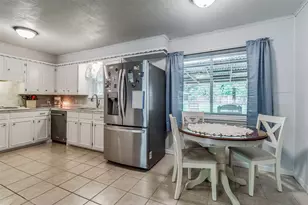 809 Beech St, Bonham, TX 75418 - Photo 10