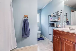809 Beech St, Bonham, TX 75418 - Photo 18