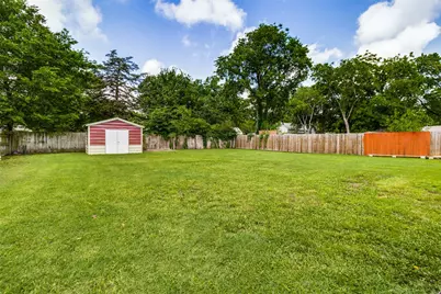 809 Beech Street, Bonham, TX 75418 - Photo 32