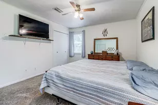 809 Beech St, Bonham, TX 75418 - Photo 20