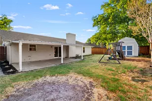 3021 Oakridge Dr, Corsicana, TX 75110 - Photo 8