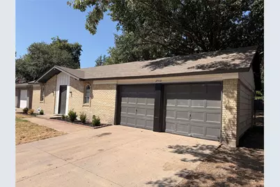 2510 S Fielder Road, Arlington, TX 76015 - Photo 2