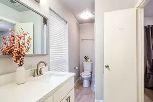 7402 Bluefield Dr, Dallas, TX 75248 - Photo 16