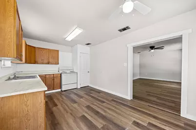 2406 Alexander Avenue, Waco, TX 76708 - Photo 10