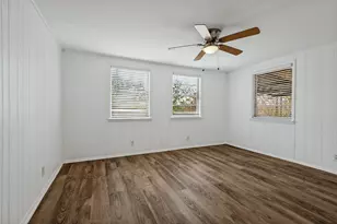 227 S Justin Ave, Dallas, TX 75211 - Photo 22