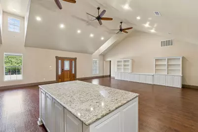 1925 Wildwood Drive, Grand Prairie, TX 75050 - Photo 12