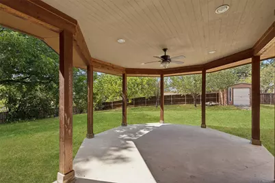 1925 Wildwood Drive, Grand Prairie, TX 75050 - Photo 26