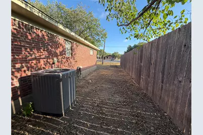 101 5th Street, Forreston, TX 76041 - Photo 24