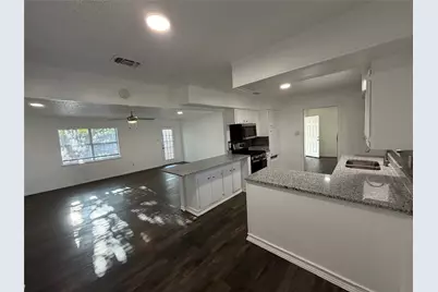 101 5th Street, Forreston, TX 76041 - Photo 4