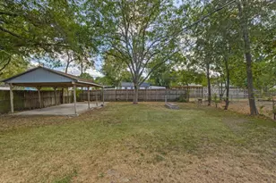 140 Edgefield Dr, Garland, TX 75040 - Photo 12