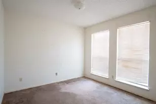 2801 College Park Dr, Rowlett, TX 75088 - Photo 12