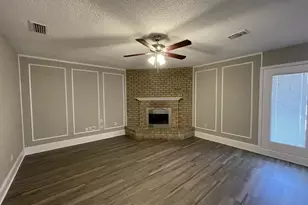 5315 Windy Meadow Dr, Arlington, TX 76017 - Photo 2