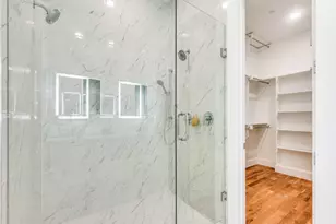 426 W 9th St, Dallas, TX 75208 - Photo 18