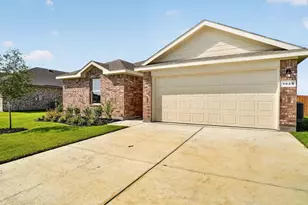 1020 Boll Weevil Dr, Cleburne, TX 76031 - Photo 2