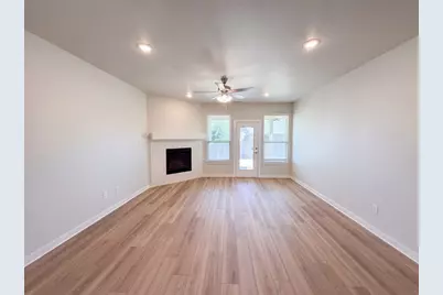 14316 Spitfire Trail, Fort Worth, TX 76262 - Photo 12