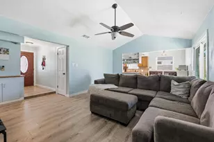 814 S Hyde Park Ave, Denison, TX 75020 - Photo 8