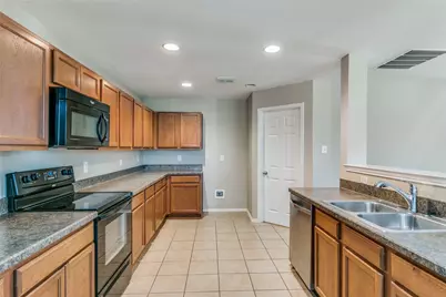 13085 Minnow Way, Frisco, TX 75035 - Photo 8