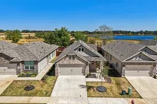 925 King St, Aubrey, TX 76227 - Photo 1