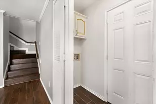 523 Cooper St, Grand Prairie, TX 75052 - Photo 28