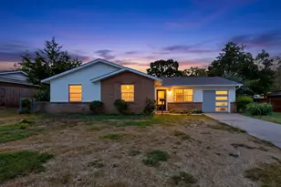 2942 Candlewick Ln, Farmers Branch, TX 75234 - Photo 1
