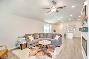 14165 Calderwood St, Pilot Point, TX 76258 - Photo 12