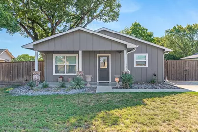 309 S Crockett Street, Edgewood, TX 75117 - Photo 1