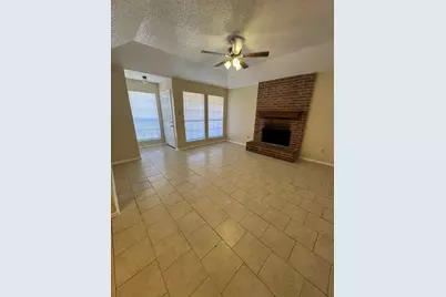4512 Mizzenmast Court, Fort Worth, TX 76135 - Photo 6