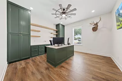 801 E Avenue C, Valley Mills, TX 76689 - Photo 18