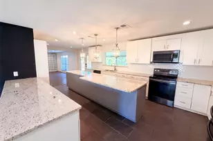 2226 Country Oaks Dr, Garland, TX 75040 - Photo 6
