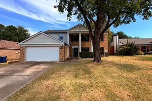 2226 Country Oaks Dr, Garland, TX 75040 - Photo 1