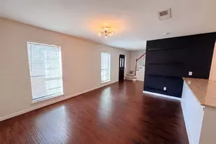 2226 Country Oaks Dr, Garland, TX 75040 - Photo 2