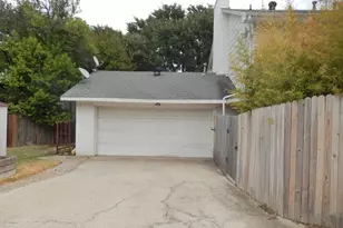 9023 Glen Springs Cir, Dallas, TX 75243 - Photo 36