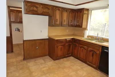 9023 Glen Springs Circle, Dallas, TX 75243 - Photo 20