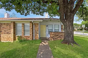 536 Guerin Dr, Arlington, TX 76012 - Photo 1