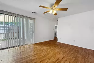536 Guerin Dr, Arlington, TX 76012 - Photo 4