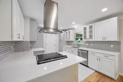 947 E Oakdale Road, Irving, TX 75060 - Photo 4