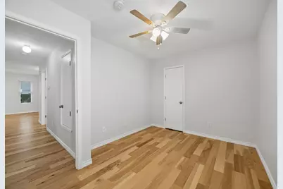 947 E Oakdale Road, Irving, TX 75060 - Photo 14