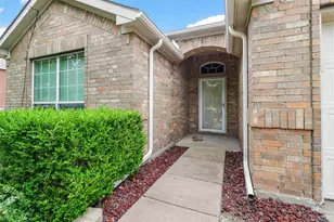 1201 Caroline Dr, Princeton, TX 75407 - Photo 2