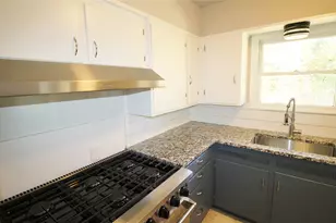 104 Savannah St, Waxahachie, TX 75165 - Photo 12