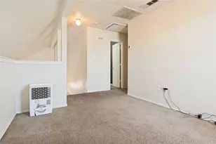 12927 Parker Ct, Balch Springs, TX 75180 - Photo 18
