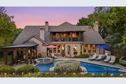 904 Hills Creek Drive, McKinney, TX 75072 - Photo 2