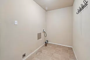 2604 Globe Ave, Dallas, TX 75228 - Photo 18