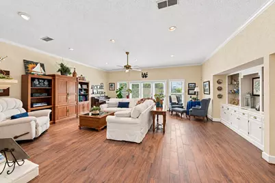 1834 Rhinevalley Drive, Arlington, TX 76012 - Photo 4