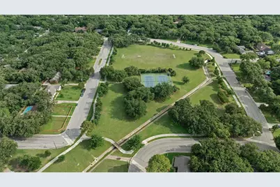 1800 Emerson Lane, Denton, TX 76209 - Photo 30