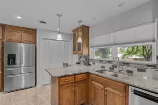 1800 Emerson Ln, Denton, TX 76209 - Photo 8