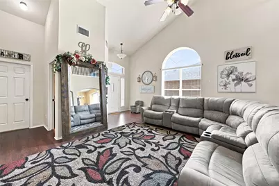 10245 Salem Way, Waco, TX 76708 - Photo 6