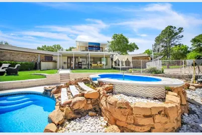 504 Cholla Court, Fort Worth, TX 76112 - Photo 4