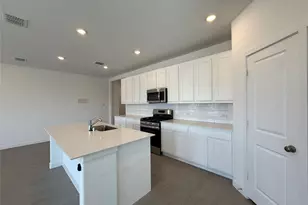 726 Madrono Dr, Princeton, TX 75407 - Photo 4