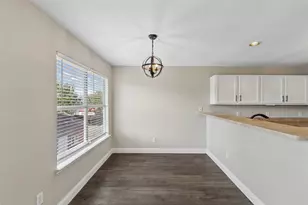 2034 Peregrine Ct, Lewisville, TX 75077 - Photo 10