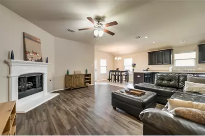 1512 Syracuse Drive, Van Alstyne, TX 75495 - Photo 4